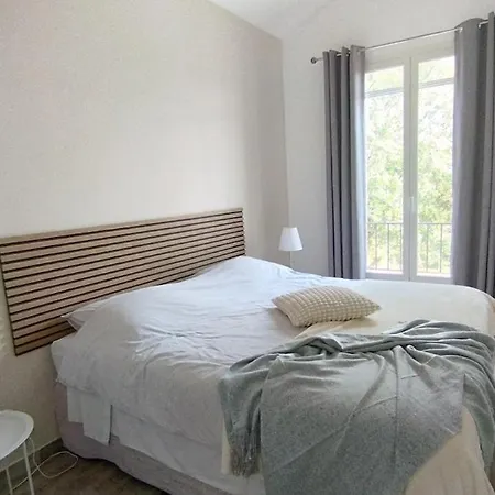 Le Des Cazarelles Holiday home *