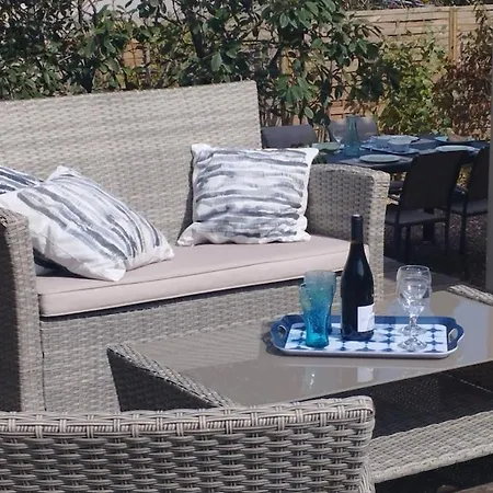 Holiday home Le Des Cazarelles *