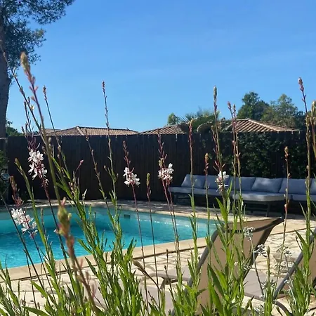 Le Des Cazarelles Holiday home Saint-Jean-de-Cuculles