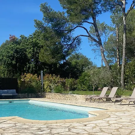 Holiday home Le Des Cazarelles