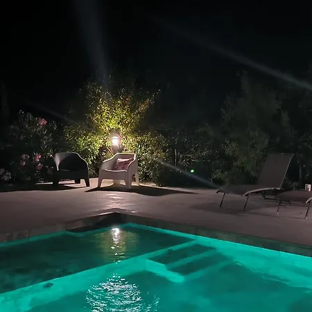 Le Des Cazarelles